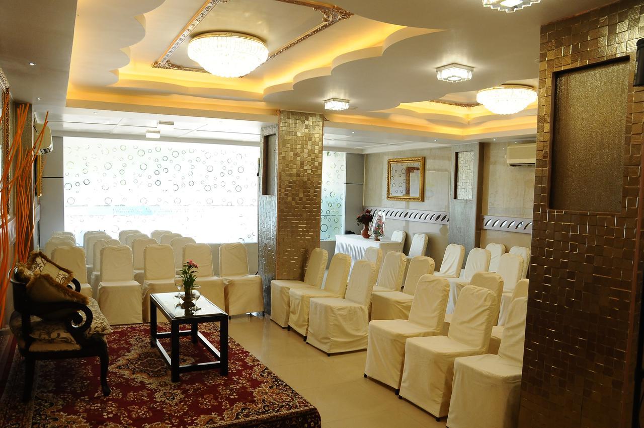 เดอะ กันจี เรซิเดนซี Hotel เชนไน ภายนอก รูปภาพ