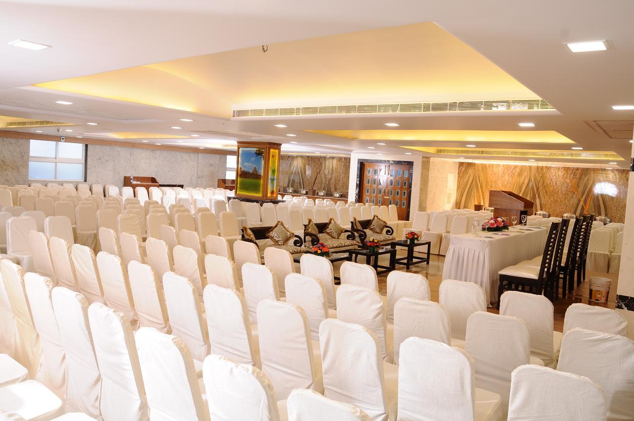 เดอะ กันจี เรซิเดนซี Hotel เชนไน ภายนอก รูปภาพ