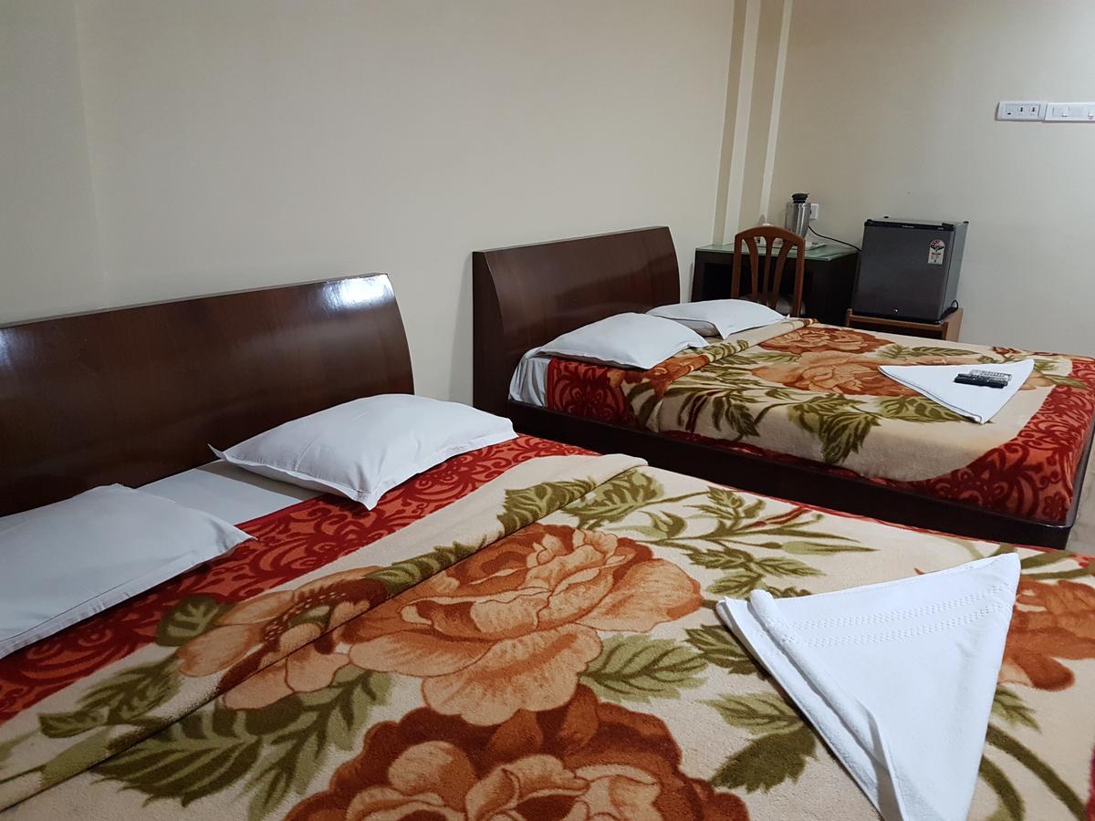 เดอะ กันจี เรซิเดนซี Hotel เชนไน ภายนอก รูปภาพ
