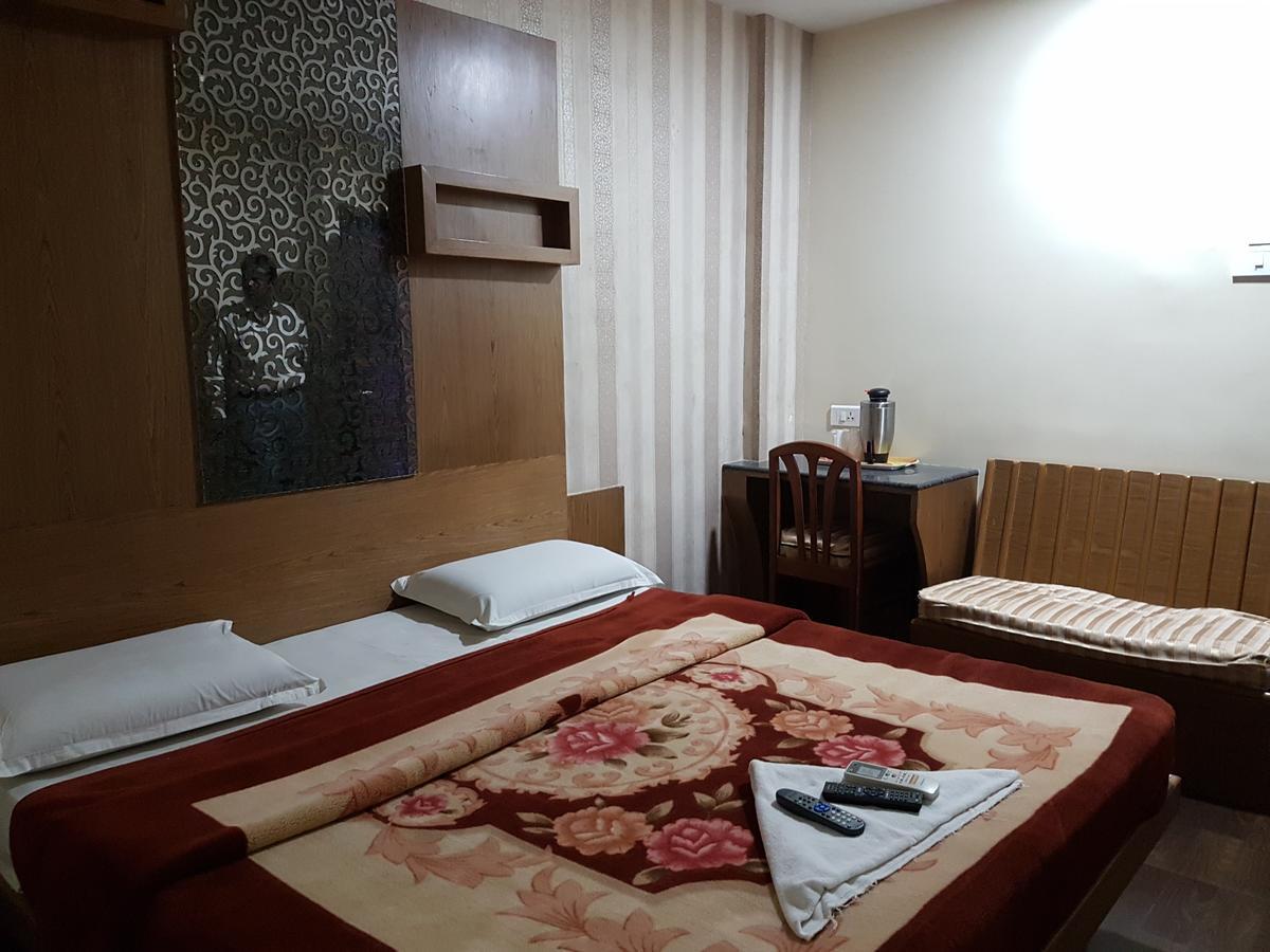 เดอะ กันจี เรซิเดนซี Hotel เชนไน ภายนอก รูปภาพ