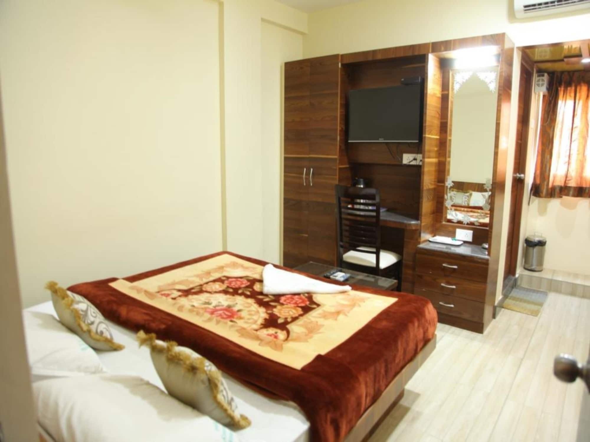 เดอะ กันจี เรซิเดนซี Hotel เชนไน ภายนอก รูปภาพ
